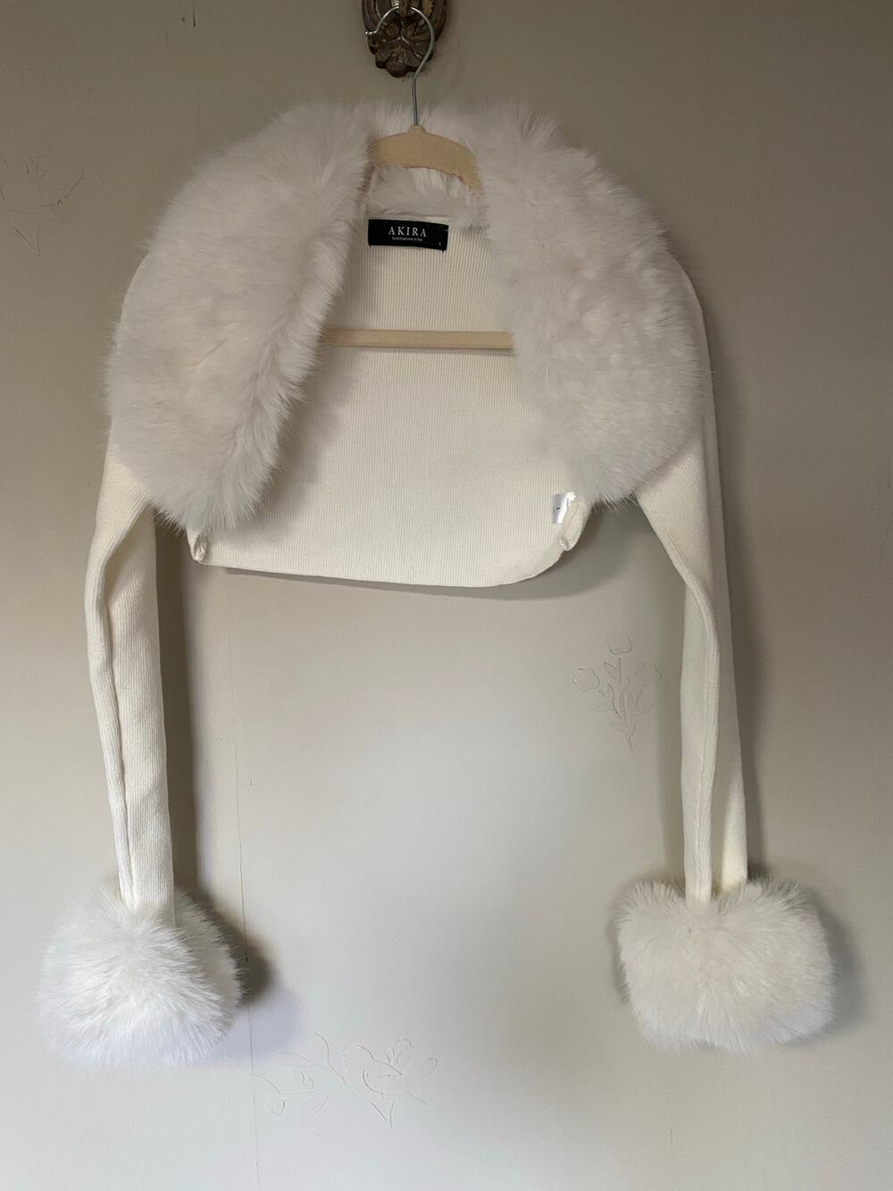 Akira Lux Faux Fur Trim Bolero Sweat White Large Ultra Crop